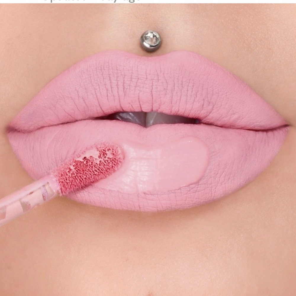 OH MY GOD New in Box Jeffree Star Velour Liquid Lipstick baby pink matte